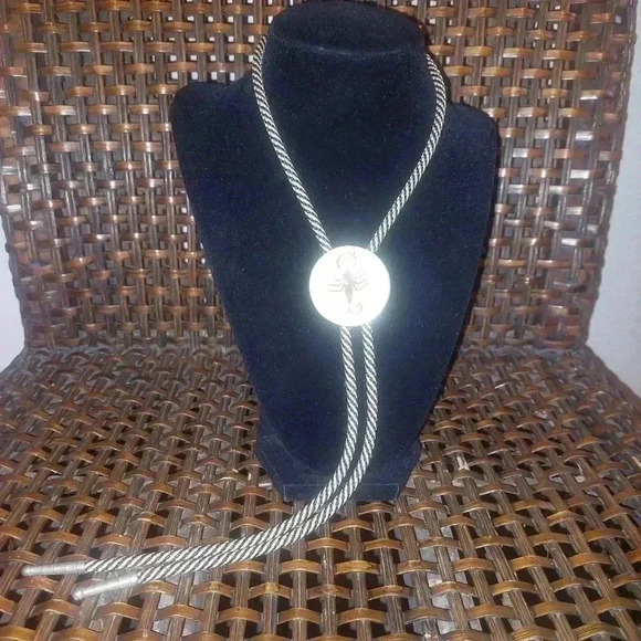 Unbranded Other - Real Scorpion Bolo Tie Acrylic Lucite Round Black White Cord Western
